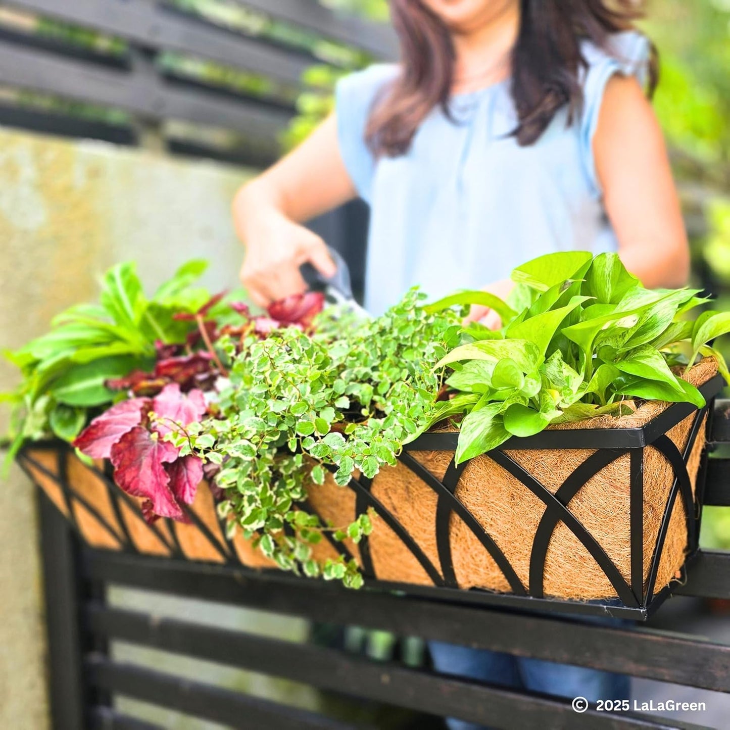 LaLaGreen Deck Railing Planter Boxes (30 Inch, 4 Pack) Wall Hanging Planters for Outdoor Plants, Black Metal Rectangular Window Flower Box with Coco Liner, Horse Trough Rail Fence Porch Patio Decor
